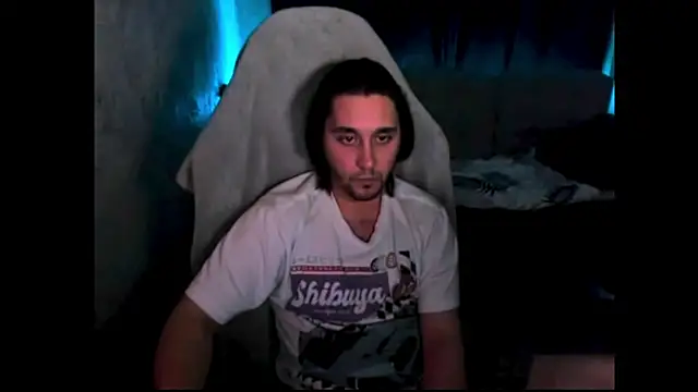 Pohyi_ Adlı Modelin Web Kamerası Şovu