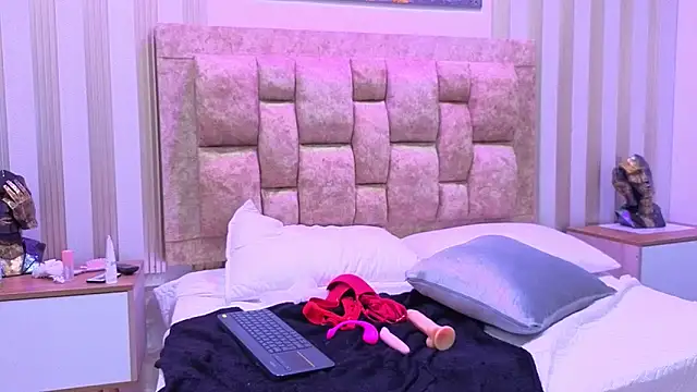 vane_coral: онлайн-секс-чат