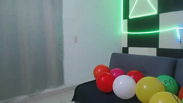 astrid_blaze_27 – Naživo XXX chat