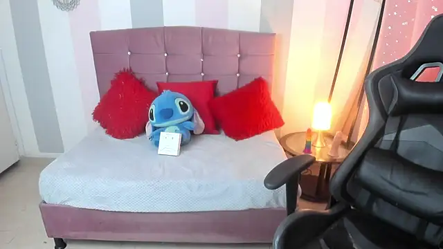 Wanda_sg: онлайн-секс-чат