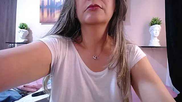 Show de antonnella_2 na webcam