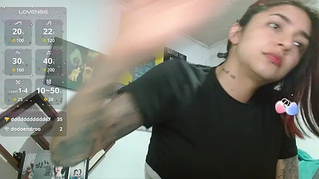 ZoeBakers_: онлайн-секс-чат