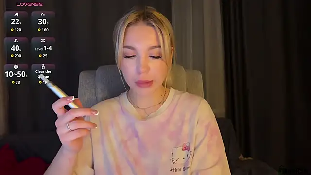 ariashaa Adlı Modelin Canlı XXX Sohbeti