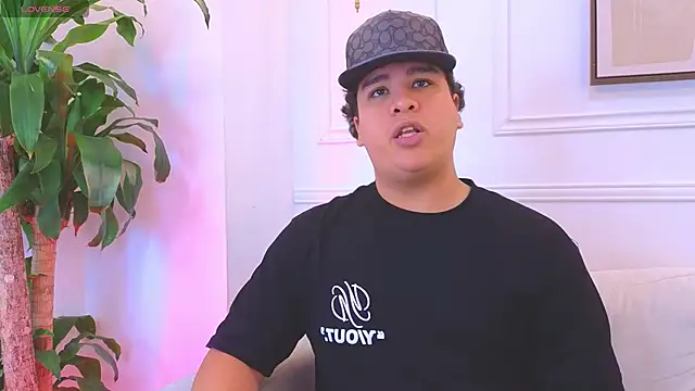 Naim_Bennetsex Chat XXX live