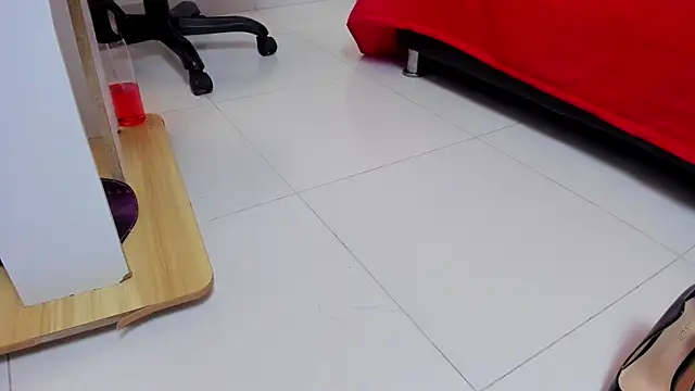 CloePersonのライブXXXチャット