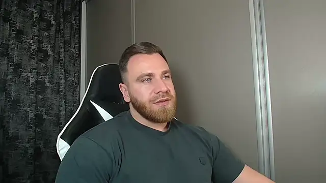 Thori92 Chat XXX live