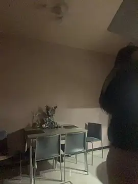 Flossy_Vettie Chat XXX live