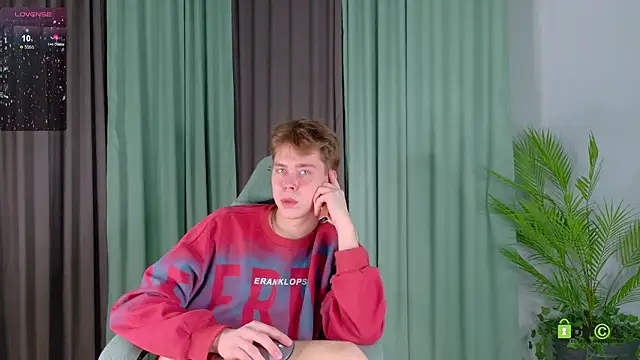 Fred_Cute Adlı Modelin Web Kamerası Şovu