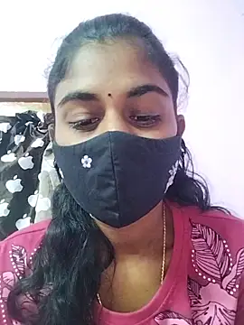 Tamil_Hot_RoyalQueen Show in webcam