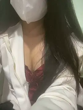 Bupbe-hot Adlı Modelin Canlı XXX Sohbeti