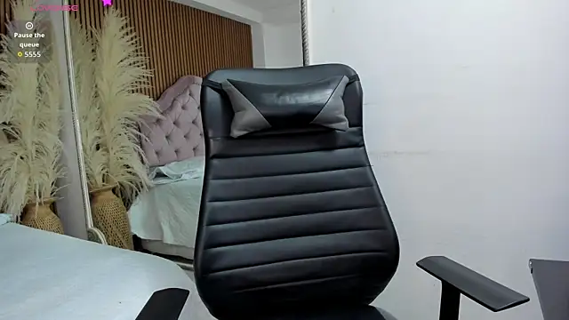 CarolineFyre Live XXX-chat