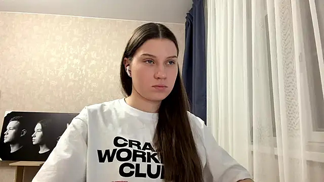 دردشة CloudyTube الجنسية المباشرة