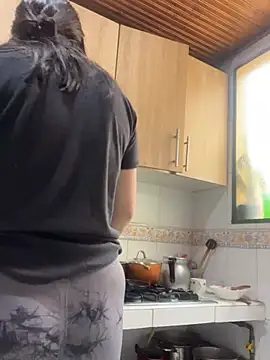 Chat XXX en directo de Elle_Lee_