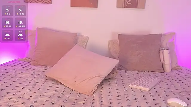 Mia_Heartt Chat XXX in diretta