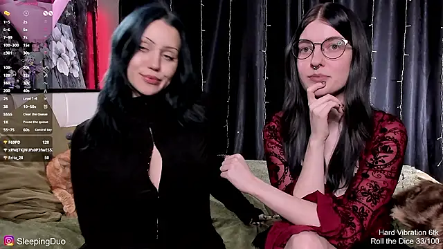 SleepingDuo Live XXX-Chat