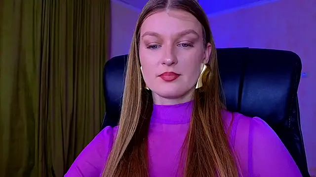 MysticVenus_ Adlı Modelin Canlı XXX Sohbeti