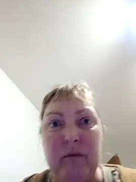 โชว์เว็บแคมของ LiluLiluLilu