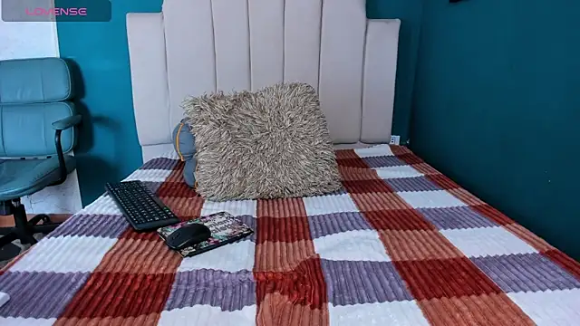 Chat XXX en directo de AliceMadnes