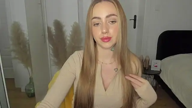 sexyCoralien Live XXX chat