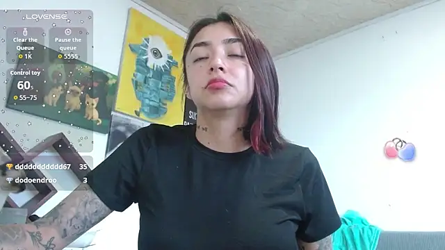 دردشة ZoeBakers_ الجنسية المباشرة