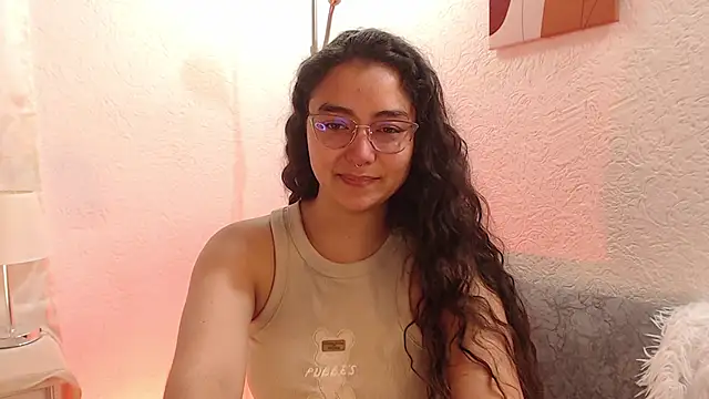 _Kim__M Chat XXX in diretta