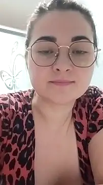 pussyCat_t live XXX chat