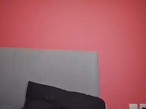 Slutty_Kiki_Bella Chat XXX live