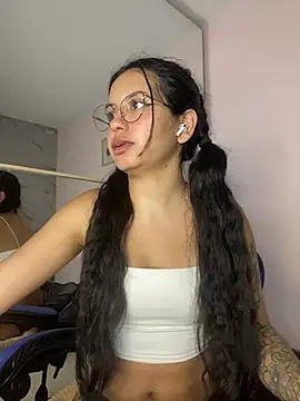 Rosita_forever_ live XXX chat