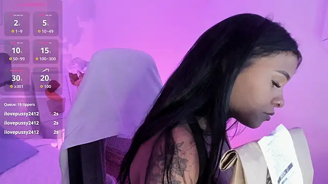 Živý XXX chat Aisha_Haddad