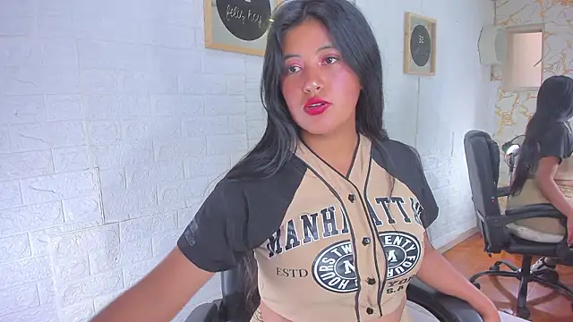 Živý XXX chat Iris_Laus