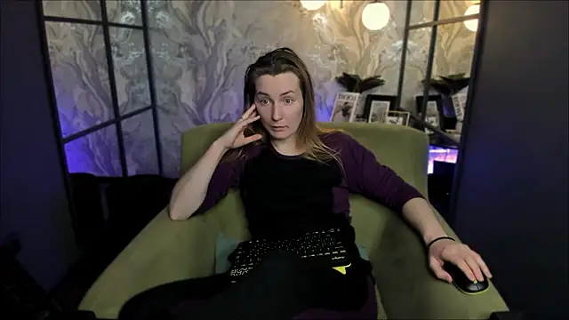 MeggySun: онлайн-секс-чат