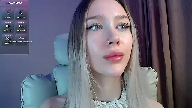 Des_chn Live XXX chat