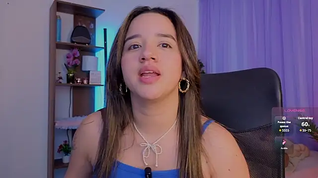 emilyrouxe Live XXX Chat