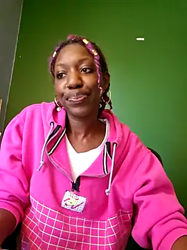 Chatroom XXX en direct de oliviaprettypussy