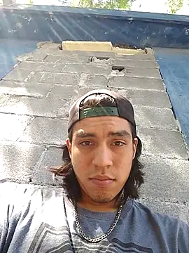 Chat +18 de AlexAlejandro13 ao vivo