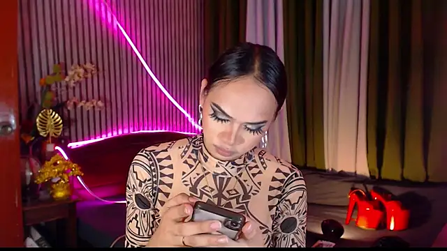 Unforgettablejulia 웹캠 쇼