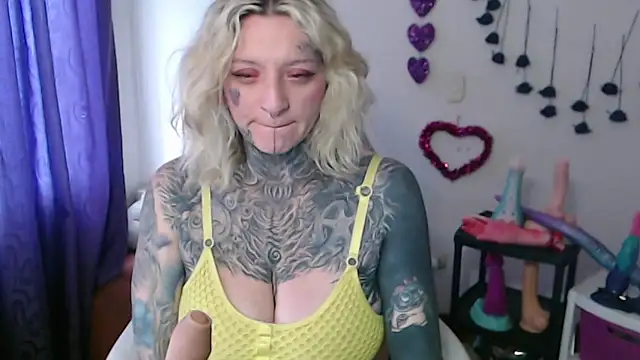 Živý XXX chat SLOPPYTITSS