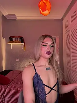 Crystal_________ Show in webcam