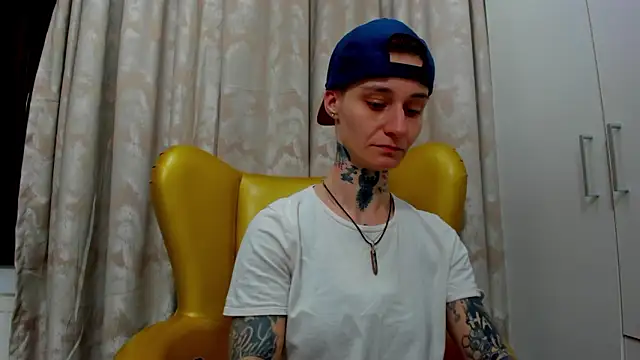 KennyXSX Live XXX Chat