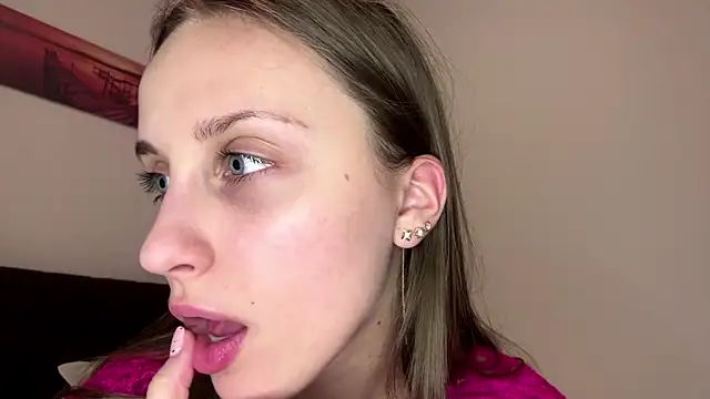 دردشة EvaRenard الجنسية المباشرة