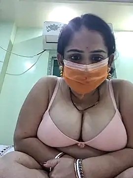 โชว์เว็บแคมของ diyam4002