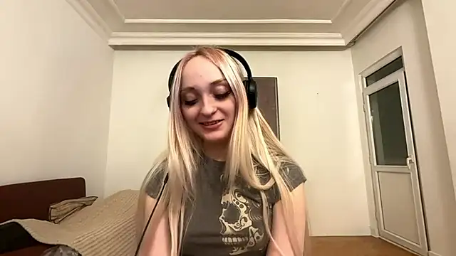 ArielBoniern Webbikameraesitys