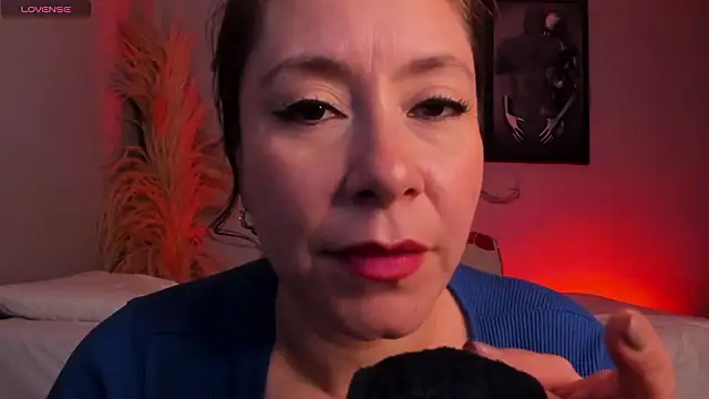 DollyWalker: вебкам-шоу