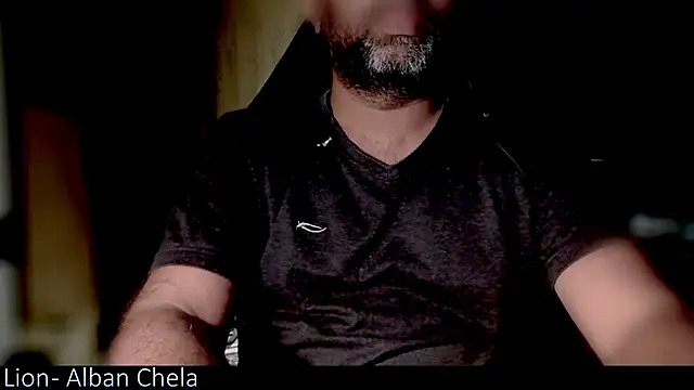 _x_rated_n Live XXX chat