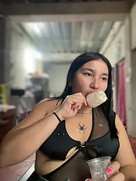 Vickybon: απευθείας συνομιλία ΧΧΧ