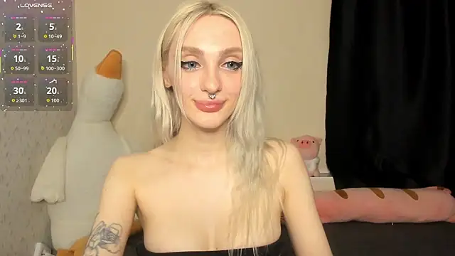 succubantra Chat XXX live