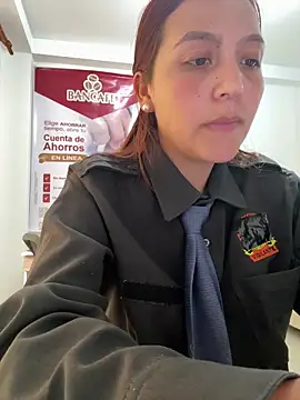 Emily-7_'s Live XXX Chat