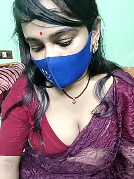 naughty_nataasa webkamerás műsora