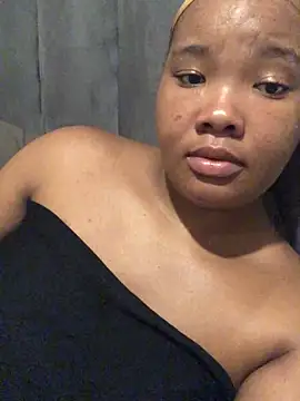 Sexy_eyes0のライブXXXチャット