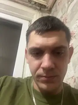 Mark1404 live XXX chat